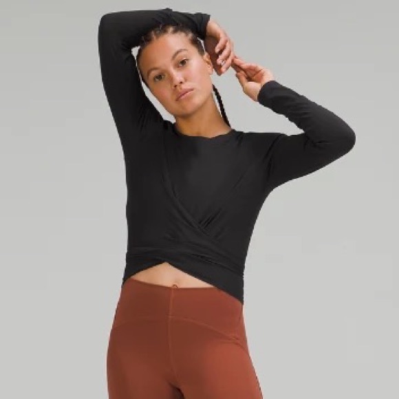 NWT time to restore long sleeve - Picture 3 of 4